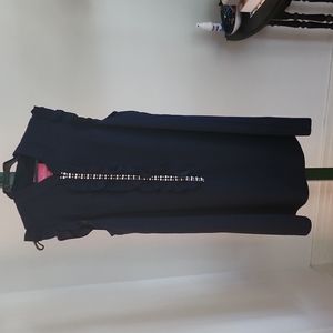 Navyblue Lily dress with pearle accent. Cap sleeve knee length